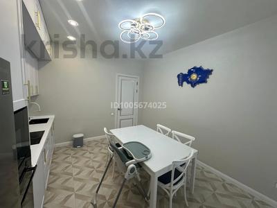 2-комнатная квартира · 75 м² · 10/10 этаж, Мухамедханова 4Б — К Мухамедханова пересечение Толе Би, Кунаева пресечение Толе Би за 65 млн 〒 в Астане, Нура р-н