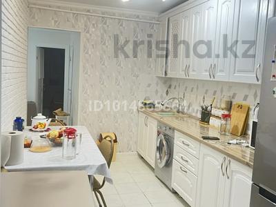 3-бөлмелі пәтер · 70 м² · 2/6 қабат, Алтынсарин 37 — Остановка Байганин, бағасы: 23 млн ₸ в Актобе, мкр. Курмыш