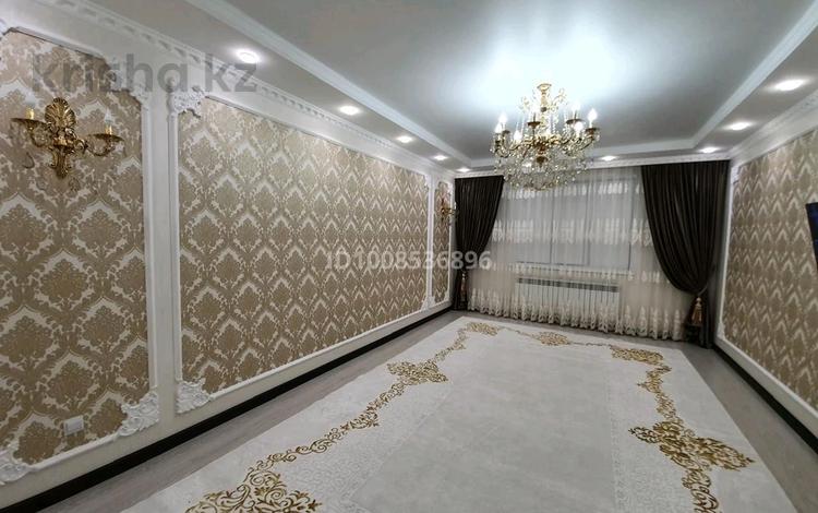 3-бөлмелі пәтер · 108 м² · 5/5 қабат, мкр. Алтын орда, Тәуелсіздік 12к1 — Тәуелсіздік, бағасы: 38.9 млн 〒 в Актобе — фото 2