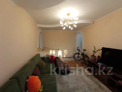 3-комнатная квартира · 61 м² · 4/4 этаж, мкр №7 за 32 млн ₸ в Алматы, Ауэзовский р-н