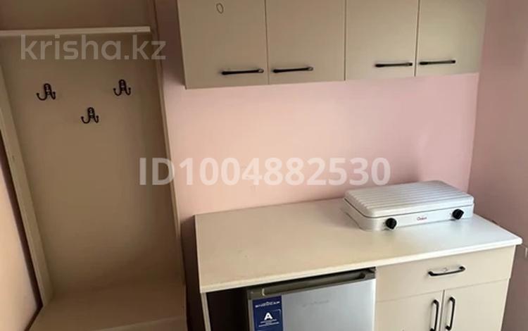 1-бөлмелі пәтер · 20 м², Райымбека 1 — Автостанция, Центр, бағасы: 80 000 ₸ в Каскелене — фото 2
