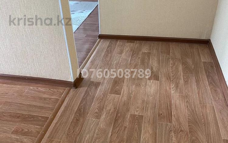 3-бөлмелі пәтер · 50 м² · 4/5 қабат, Абая 5/1, бағасы: 14 млн ₸ в Хромтау — фото 2