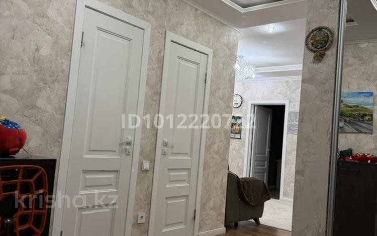 3-комнатная квартира · 100.5 м² · 7/10 этаж, Кумисбекова 8 за 45 млн ₸ в Астане, Сарыарка р-н — фото 2