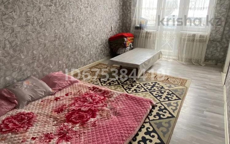 2-комнатная квартира · 46 м² · 2/5 этаж, Айбергенова за 17 млн ₸ в Шымкенте, Аль-Фарабийский р-н — фото 2