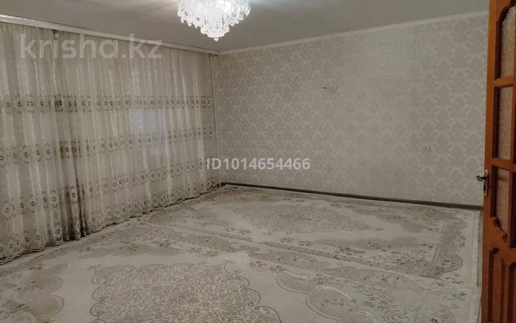 3-комнатная квартира · 83.4 м² · 1/5 этаж, мкр Шанхай, братья Жубановых 272 за 36 млн ₸ в Актобе — фото 2