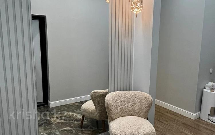 3-комнатная квартира · 70 м² · 9/10 этаж, мкр Юго-Восток, Микрорайон Байкена Ашимова за 39.5 млн ₸ в Караганде, Казыбек би р-н — фото 6