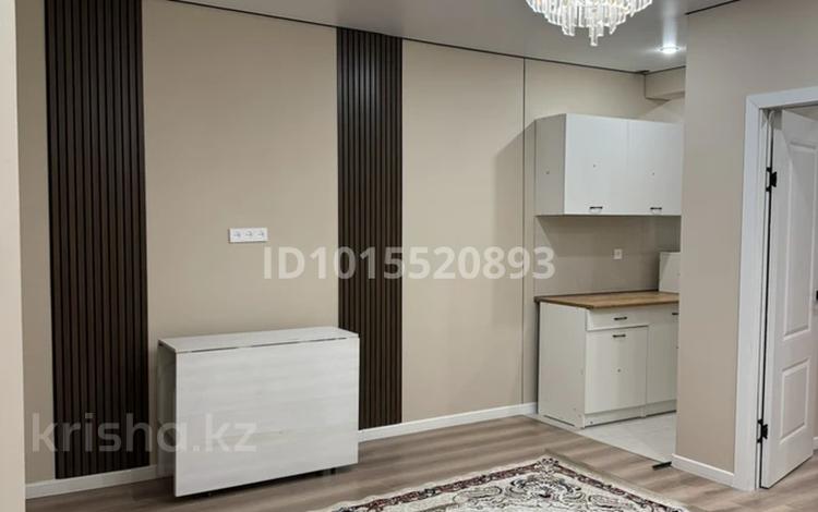 2-бөлмелі пәтер · 40 м² · 3/10 қабат, СТ Монтажник, Аэропортная 20 — На против Апорт еаст, бағасы: 250 000 ₸ в  — фото 2