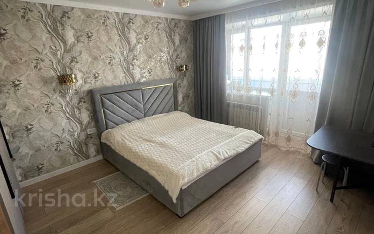 3-бөлмелі пәтер, 80 м², 3/5 қабат, Глинина 44В, бағасы: 31 млн 〒 в Кокшетау — фото 2