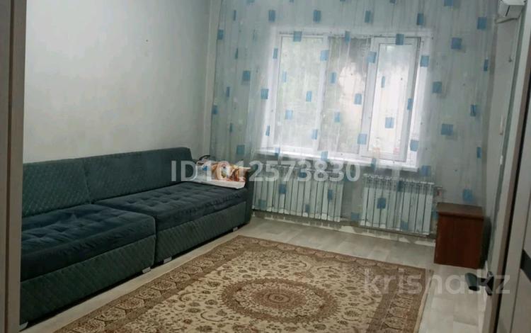 2-бөлмелі пәтер · 54 м² · 2/5 қабат, Мкр.Карасу.(21мкр) д27 — Дархан автовокзал.64-школа, бағасы: 19.3 млн ₸ в Шымкенте, Аль-Фарабийский р-н — фото 2