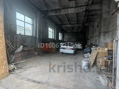 Промбаза · 1 сотка, Белинского 1 — Открытая за 200 000 ₸ в Караганде, Алихана Бокейханова р-н