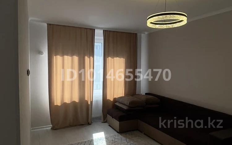 1-комнатная квартира · 34.3 м² · 7/12 этаж, E 915 9 за 25 млн ₸ в Астане, Есильский р-н — фото 2