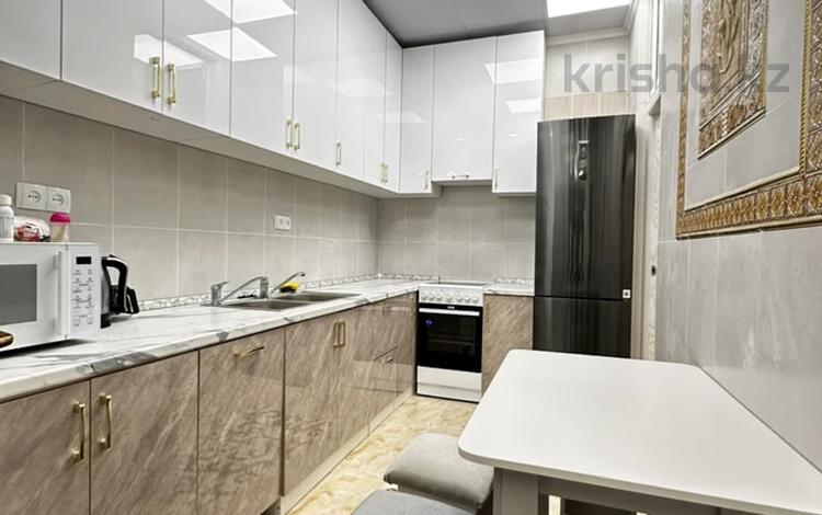 3-комнатная квартира · 80 м² · 5/7 этаж, Абая 38 за 400 000 ₸ в Алматы, Бостандыкский р-н — фото 2