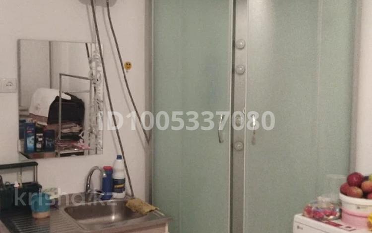 1-бөлмелі пәтер · 18 м² · 4/5 қабат, Байтурсынова 79, бағасы: 6.2 млн ₸ в Шымкенте — фото 2