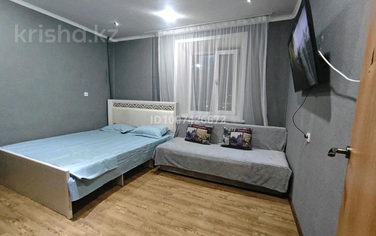 1-комнатная квартира · 30 м² · 8/9 этаж, мкр Юго-Восток, Мкр Юго-Восток,Камали Дусимбекова — Авторынык Орбита за 10 000 ₸ в Караганде, Казыбек би р-н — фото 5