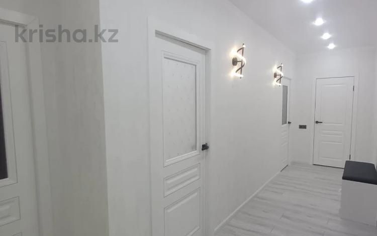 2-бөлмелі пәтер · 65 м² · 4/6 қабат, 39-й мкр 6, бағасы: 18.4 млн ₸ в Актау — фото 3