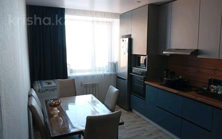 3-комнатная квартира · 80 м² · 9/9 этаж, Горького 14 за 45.5 млн ₸ в Петропавловске — фото 2