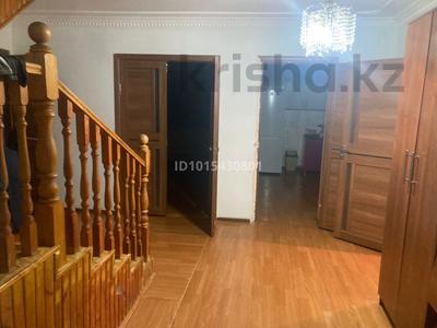 Отдельный дом · 6 комнат · 150 м² · 10 сот., Каркара 18 за 200 000 ₸ в 