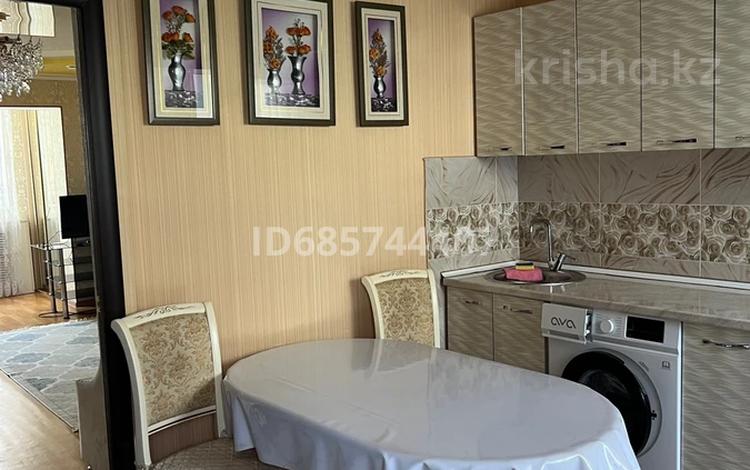 2-комнатная квартира · 59 м² · 2/5 этаж, 4-й мкр 21 за 15 000 ₸ в Актау — фото 23