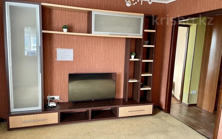 2-комнатная квартира · 60 м² · 12/12 этаж, Казахстан 70 за 13 000 ₸ в Усть-Каменогорске — фото 2