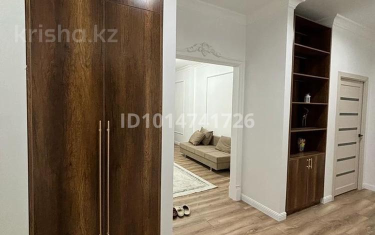 2-бөлмелі пәтер · 73.3 м² · 7/7 қабат, Нуртас Ондасынов 16, бағасы: 50 млн ₸ в Атырау, мкр Жилгородок — фото 2