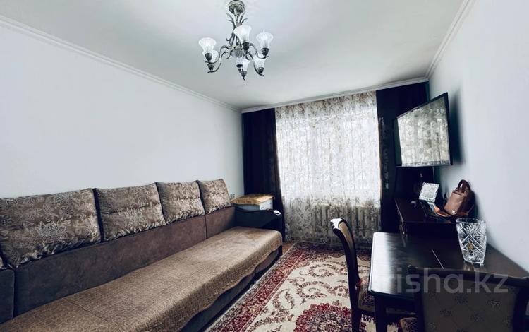 2-бөлмелі пәтер · 47 м² · 1/5 қабат, 13-шағынаудан 8, бағасы: 10.5 млн ₸ в Караганде, Алихана Бокейханова р-н — фото 2