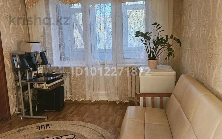 3-комнатная квартира · 46.6 м² · 2/5 этаж, Просп. Абилкайыр хана за 15 млн ₸ в Актобе, мкр Авиатор — фото 2