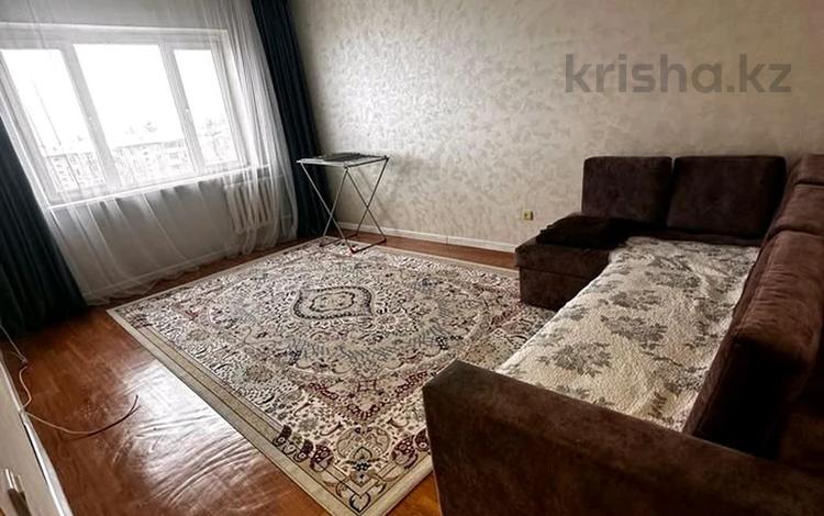 1-комнатная квартира, 42 м², 5/9 этаж помесячно, мкр Аксай-2