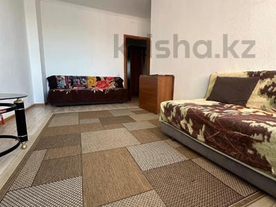 3-комнатная квартира · 65 м² · 8/12 этаж, Жабаева за ~ 26 млн 〒 в Петропавловске