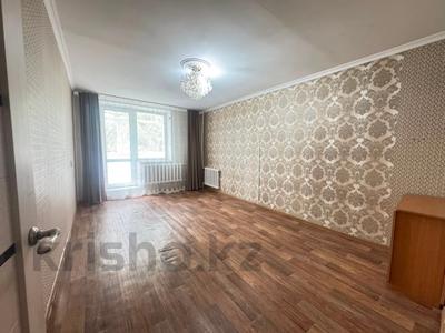 2-комнатная квартира · 48 м² · 2/5 этаж, Майкудук, Майкудук, мкр Восток-5 за 15.5 млн ₸ в Караганде, Алихана Бокейханова р-н