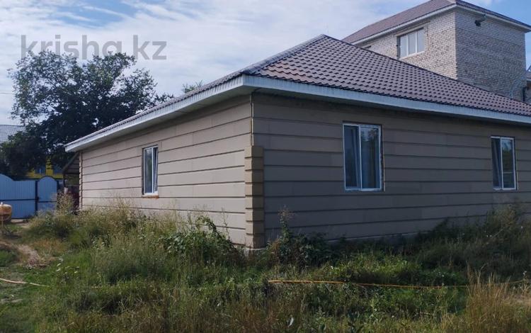 Отдельный дом · 5 комнат · 136.5 м² · 9 сот., мкр Шанхай, Рыскулова 43 за 38 млн ₸ в Актобе — фото 2