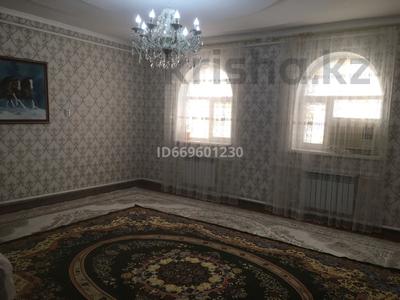 Отдельный дом • 6 комнат • 200 м² • 20 сот., Жолыбай Шахшабасов 7 за 21 млн 〒 в С.шапагатовой
