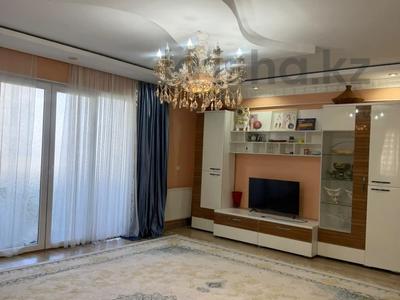3-комнатная квартира · 105 м² · 5/10 этаж, Мкрн 17 1а за 300 000 ₸ в Шымкенте