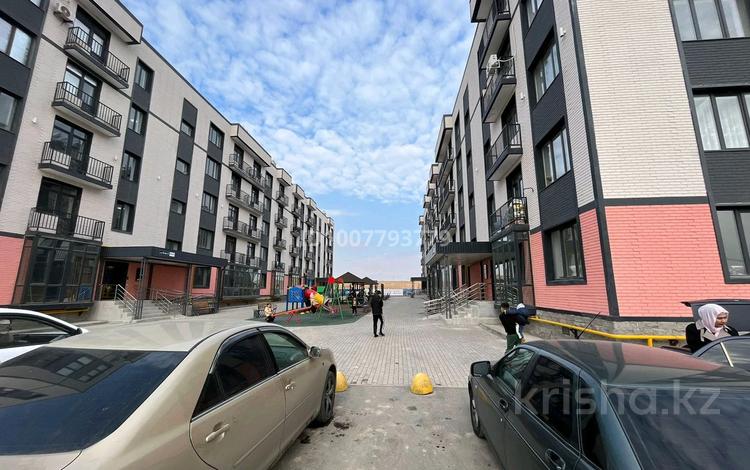 2-бөлмелі пәтер · 63 м² · 1/5 қабат, мкр Асар-2 3390Г — Төлеби ТЦ, бағасы: 180 000 ₸ в Шымкенте, Абайский р-н — фото 2
