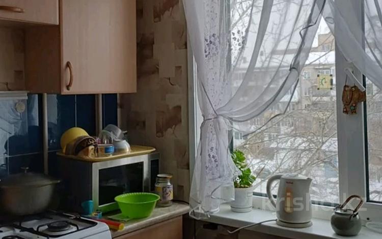 2-комнатная квартира · 43.8 м² · 4/5 этаж, Абая — Абая -Назарбаева за 18 млн 〒 в Петропавловске — фото 2