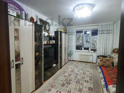 2-комнатная квартира, 60 м², 4/5 этаж, 6мкр за 19.2 млн 〒 в Талдыкоргане, мкр Болашак