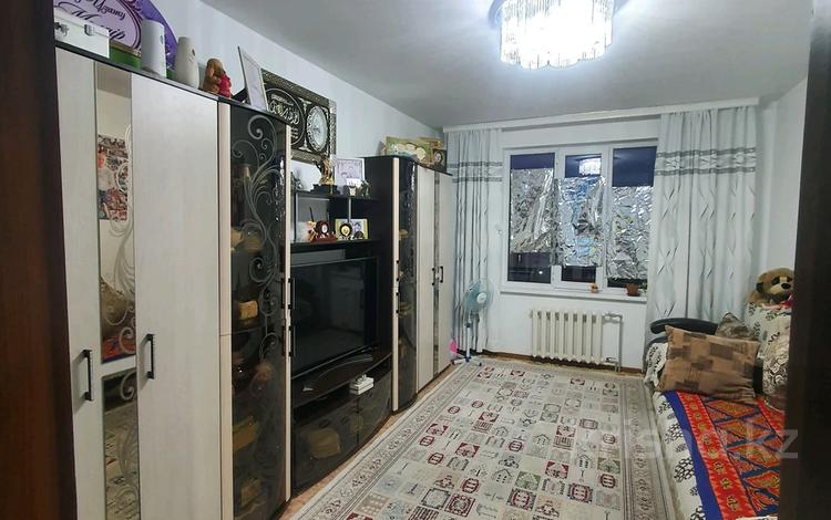 2-комнатная квартира, 60 м², 4/5 этаж, 6мкр за 19.2 млн 〒 в Талдыкоргане, мкр Болашак — фото 2