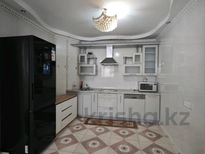 3-бөлмелі пәтер · 120 м² · 9/14 қабат, Торайгырова 25, бағасы: 400 000 ₸ в Алматы, Бостандыкский р-н