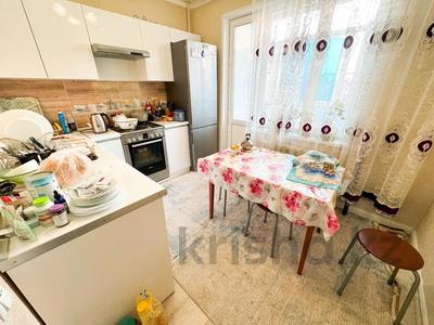 Продажа квартир в Жетысу обл.: 2-комнатная квартира · 56 м² · 1/5 этаж, м-н Болашак 20 за 25.5 млн 〒 2-комнатная квартира · 56 м² · 1/5 этаж, м-н Болашак 20 за 25.5 млн 〒 в Талдыкоргане, мкр Болашак