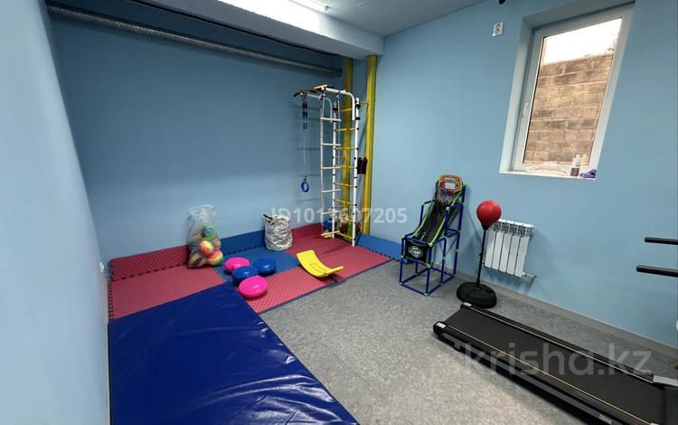 Фитнес и спорт, образование, кабинеты и рабочие места · 22 м² за 180 000 ₸ в Алматы, Медеуский р-н — фото 2