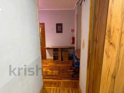 5-комнатная квартира · 129 м² · 3/3 этаж, Назарбаева за 84 млн ₸ в Алматы, Медеуский р-н