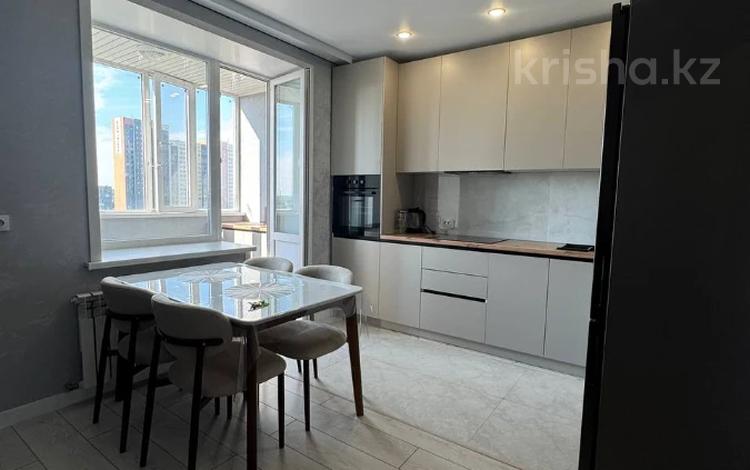 2-комнатная квартира · 45 м² · 9/10 этаж, мкр Юго-Восток, Камали Дүйсембекова 53а за 250 000 ₸ в Караганде, Казыбек би р-н — фото 2