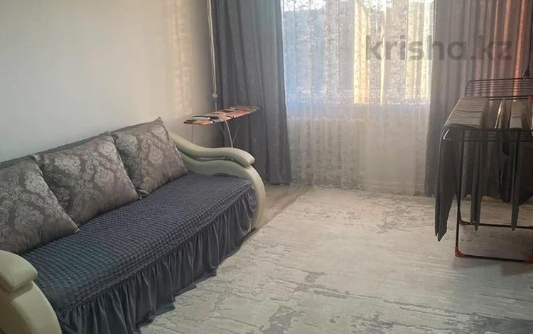 1-комнатная квартира · 46 м² · 4/5 этаж, Караменде би 72 за 7 000 ₸ в Балхаше — фото 2