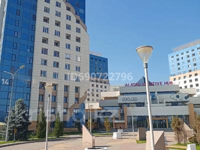 2-комнатная квартира, 50 м², 3/14 этаж помесячно, мкр Акбулак, Б. Момышулы — Almaty arena за 280 000 〒 в Алматы, Алатауский р-н