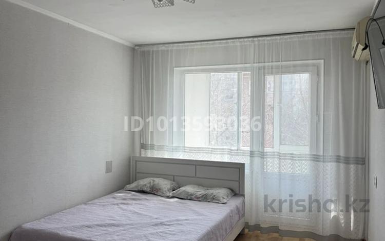 1-бөлмелі пәтер · 33 м² · 4/5 қабат, Макатаева 156 — Мега парк, бағасы: 260 000 ₸ в Алматы, Алмалинский р-н — фото 2