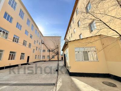 Свободное назначение, офисы, склады, общепит, бани, гостиницы и зоны отдыха, медцентры и аптеки, образование, развлечения · 3845 м² за 120 млн 〒 в Атырау, мкр Центральный