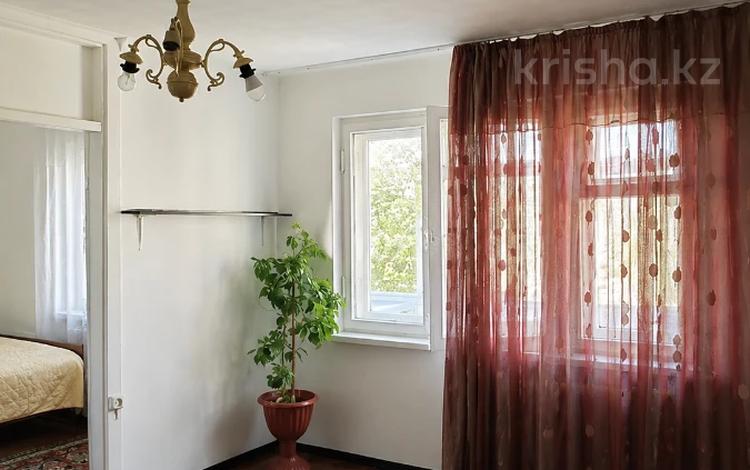 2-бөлмелі пәтер · 43 м² · 4/5 қабат, Алиханова, бағасы: 15 млн ₸ в Караганде, Казыбек би р-н — фото 4
