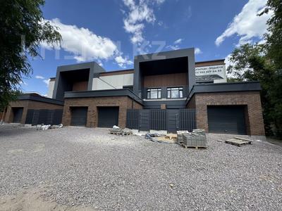 5-комнатная квартира · 235 м² · 1/2 этаж, мкр Михайловка , Сейфуллина 3/3 — Аманжолова, Центральный парк за 104.9 млн ₸ в Караганде, Казыбек би р-н