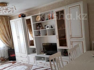2-комнатная квартира · 42 м² · 3/5 этаж, мкр Аксай-1 11 за 27 млн ₸ в Алматы, Ауэзовский р-н