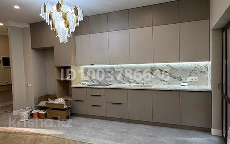 4-комнатная квартира · 130 м² · 2/4 этаж, Арайлы 20/1 — Ушкемпирова 46 за 125 млн ₸ в Алматы, Бостандыкский р-н — фото 4