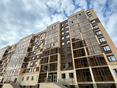 Продажа квартир в Акмолинской обл.: 1-комнатная квартира · 33.4 м² · 8/9 этаж, Ауэзова 189/16 за 11.9 млн 〒 1-комнатная квартира · 33.4 м² · 8/9 этаж, Ауэзова 189/16 за 11.9 млн 〒 в Кокшетау